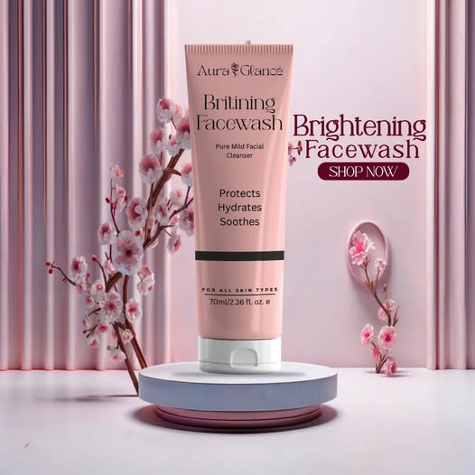 Product details of Aura Glance Brightening Facewash 70ml | Deep Cleaning, Hydrating | Antioxidant Face Wash for All Skin Types | Removes Impurities | face wash | use in personal care |